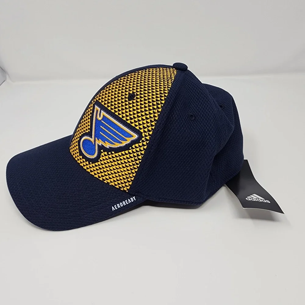 Adidas Hat Mens OSFA Navy Blue St. Louis Blues NHL Coach Stretch Flex GK1263 NEW